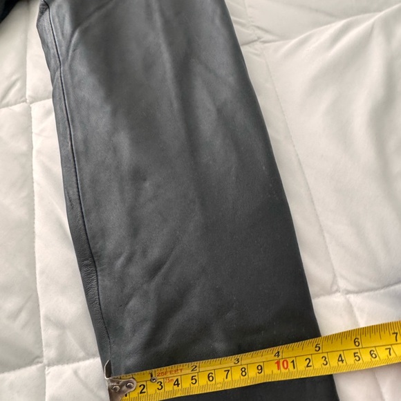 Jaclyn Smith Black Leather Jacket with Faux Fur Hood - Picture 4 of 11